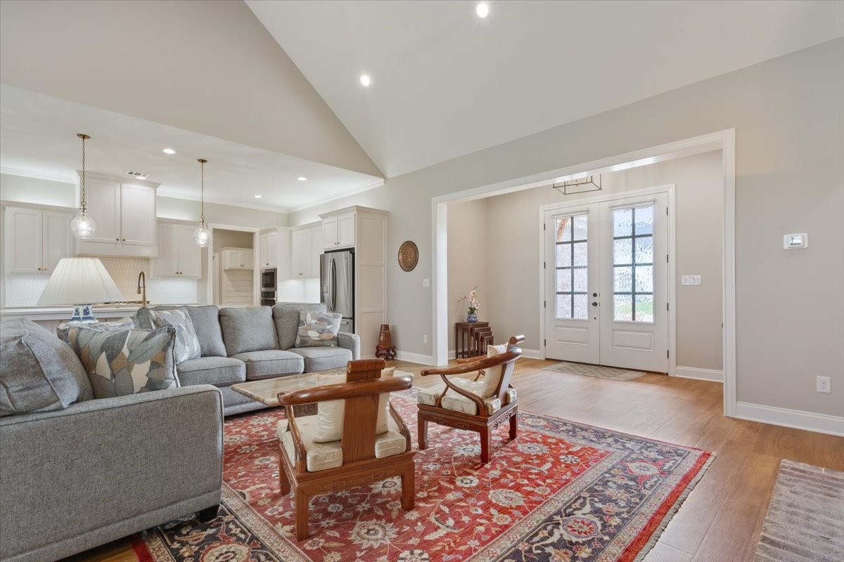 11011 King's Canyon Woodway TX 76712