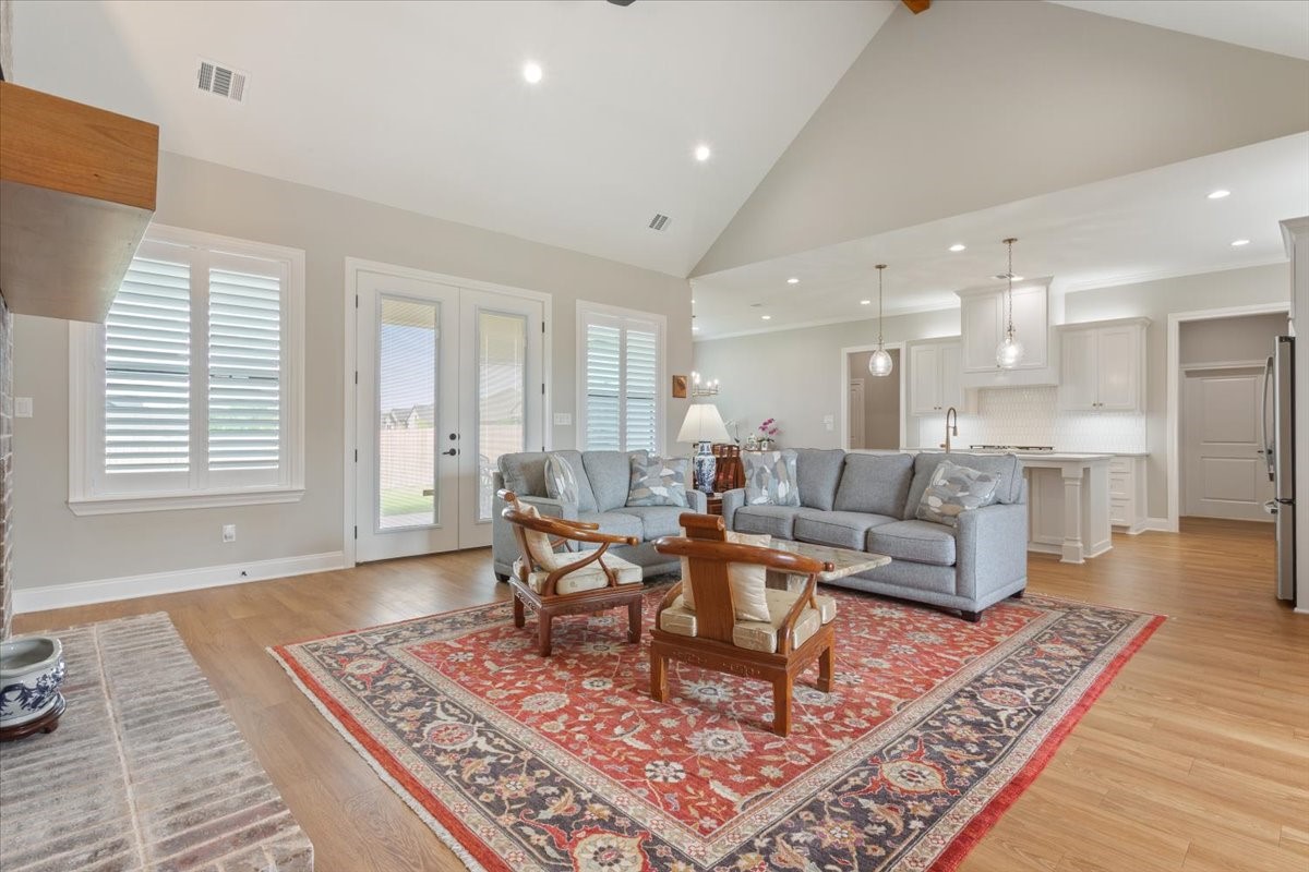 11011 King's Canyon Woodway TX 76712