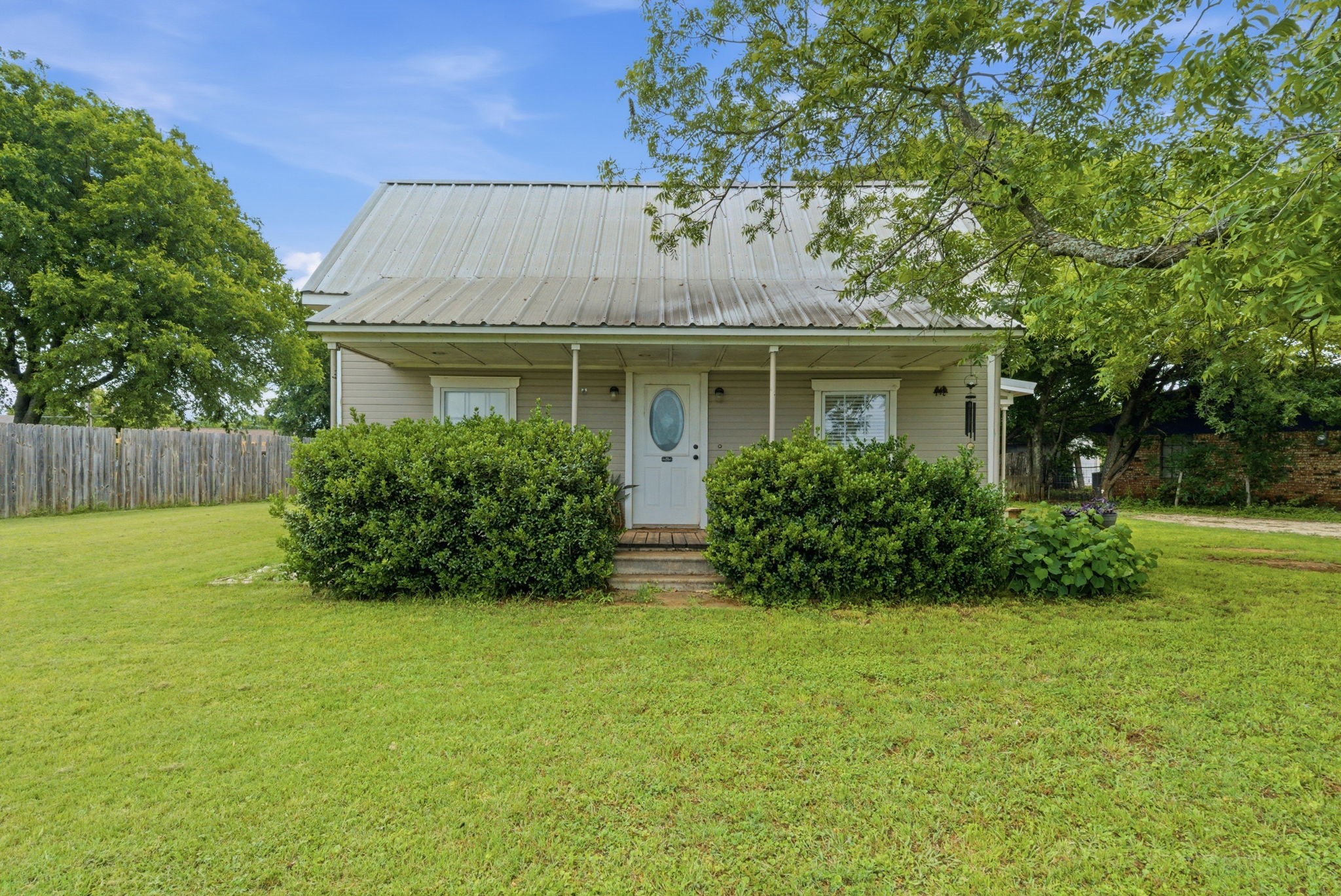 302 Tower Road Rio Vista TX 76093