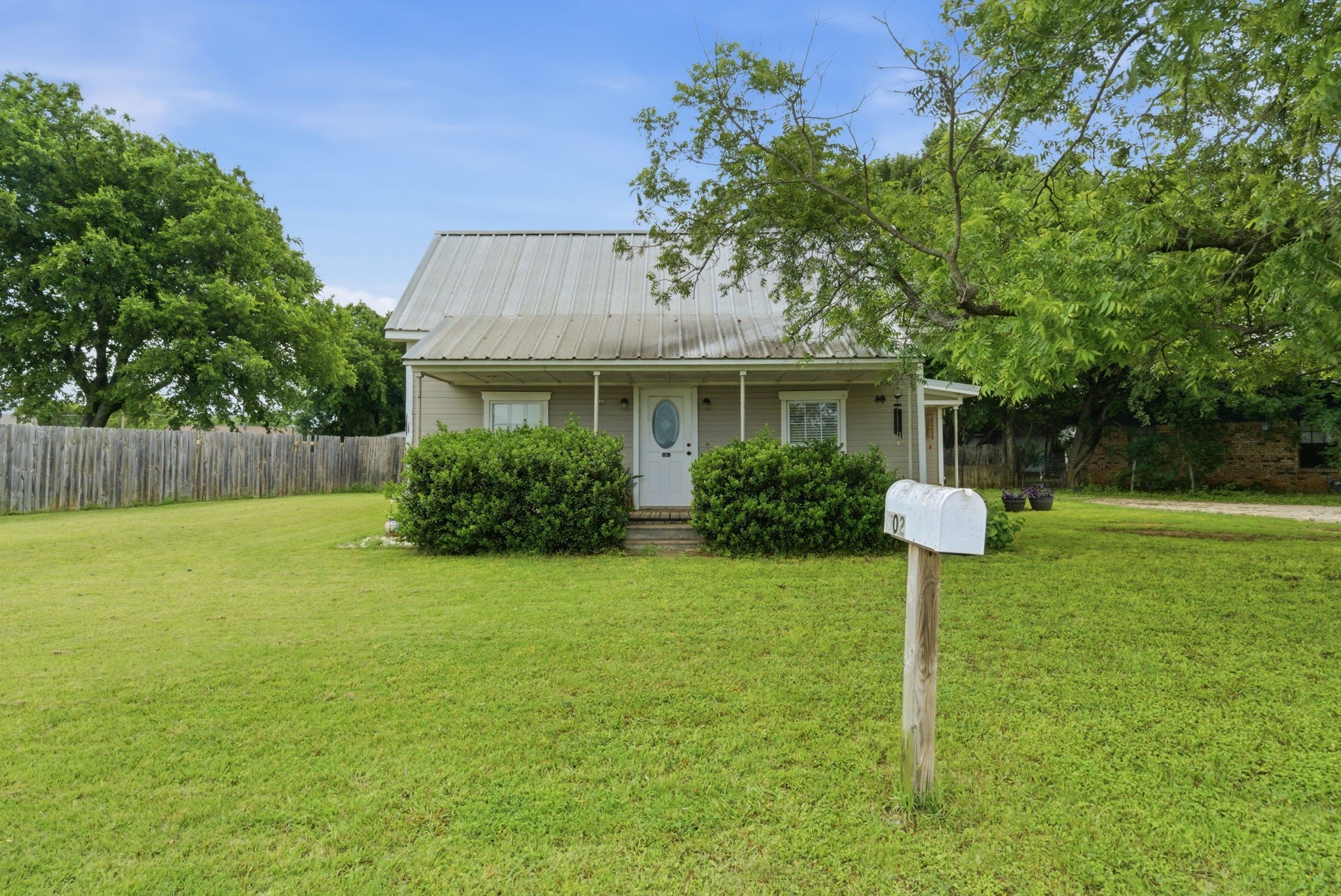 302 Tower Road Rio Vista TX 76093