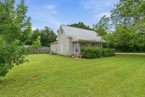 302 Tower Road Rio Vista TX 76093