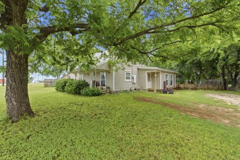 302 Tower Road Rio Vista TX 76093