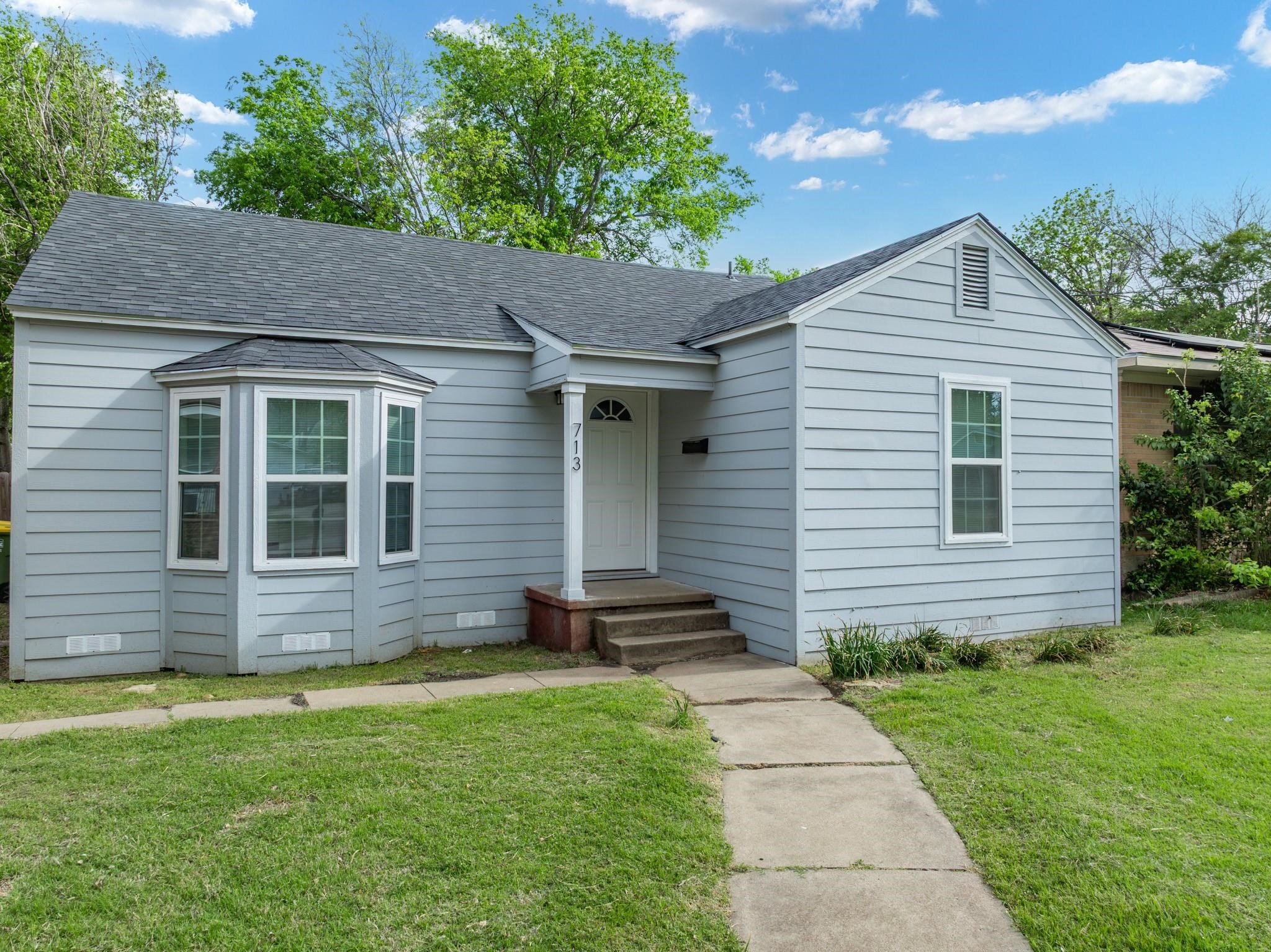 713 E Franklin Street Hillsboro TX 76645
