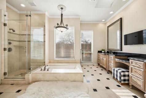 5604 Bent Creek Trail Dallas TX 75252