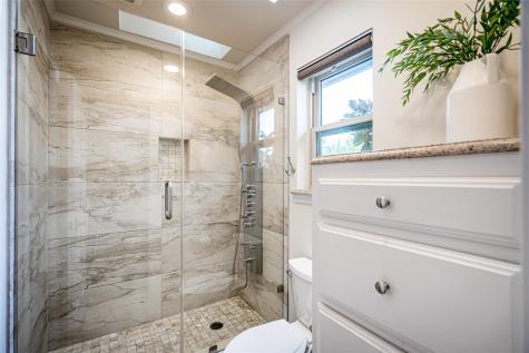 5604 Bent Creek Trail Dallas TX 75252