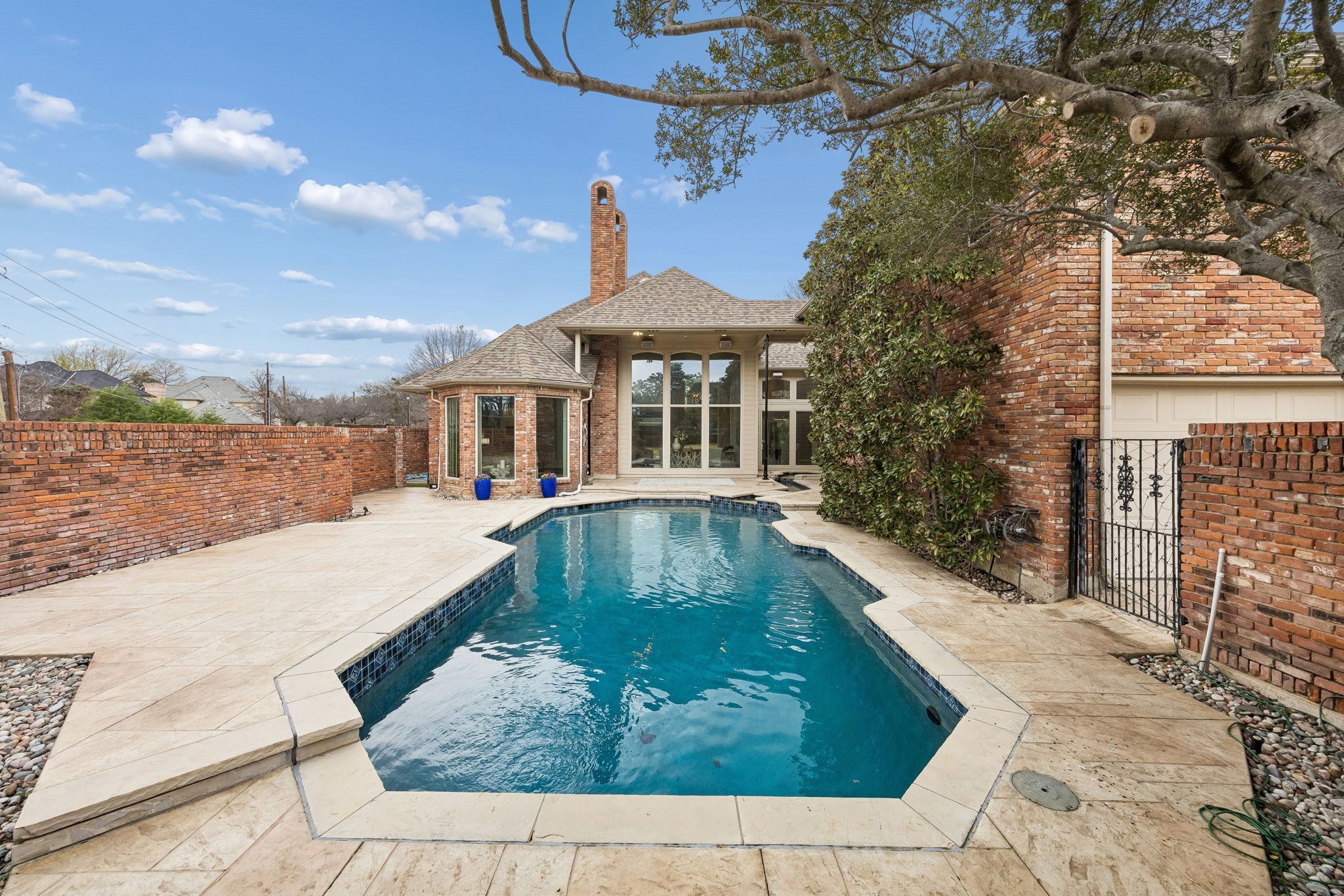 5604 Bent Creek Trail Dallas TX 75252