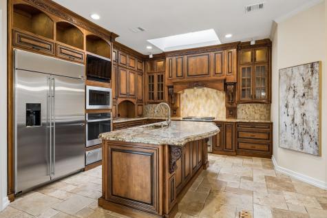 5604 Bent Creek Trail Dallas TX 75252