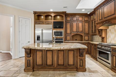 5604 Bent Creek Trail Dallas TX 75252