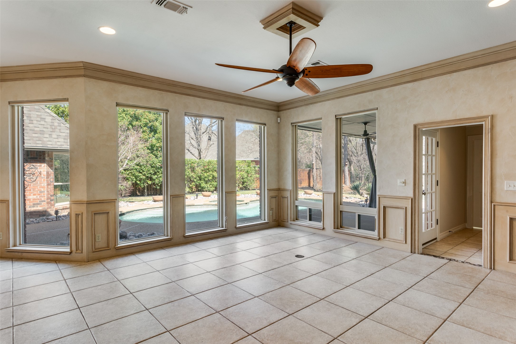 910 Saddlebrook Drive Colleyville TX 76034
