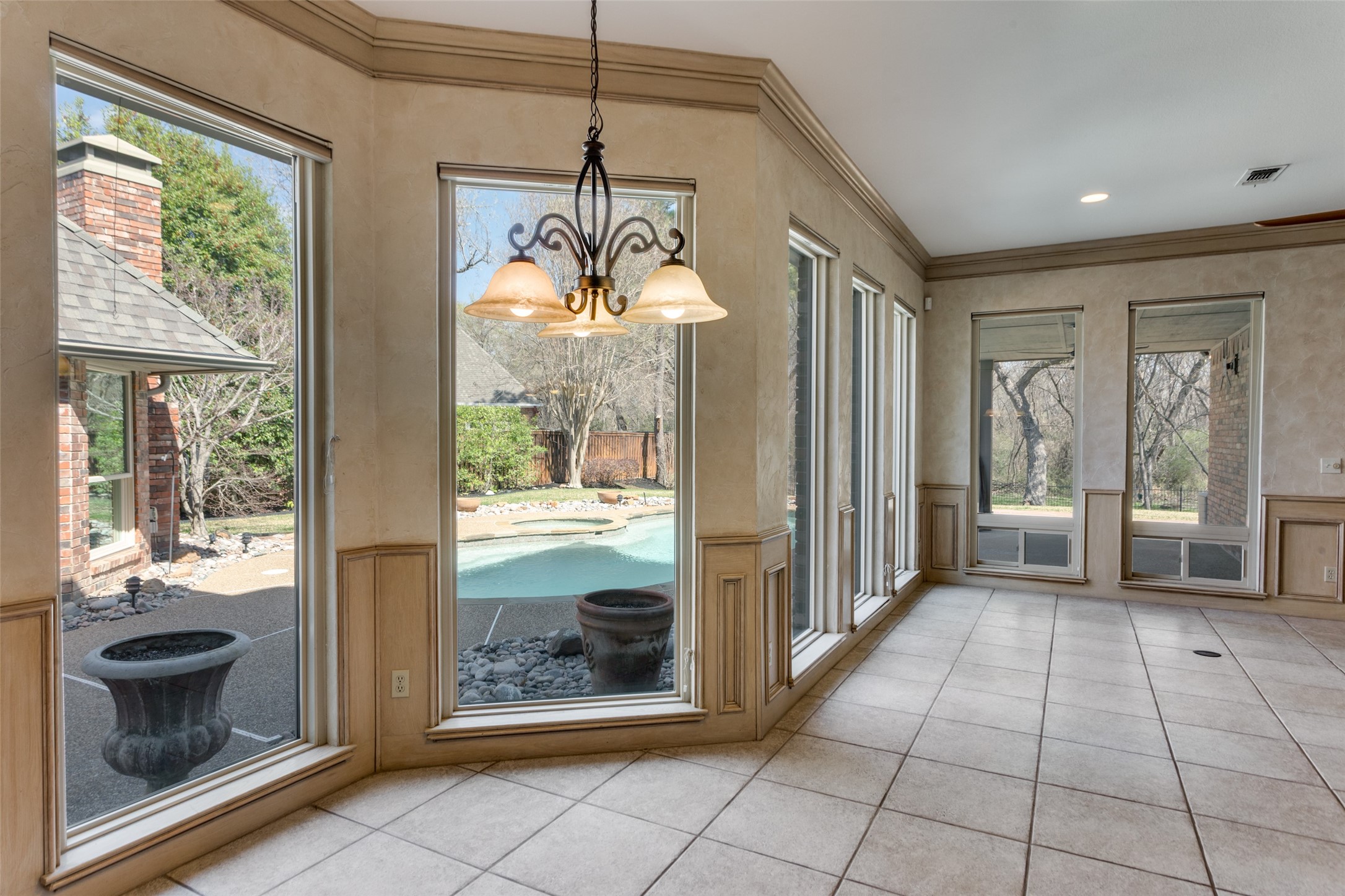 910 Saddlebrook Drive Colleyville TX 76034