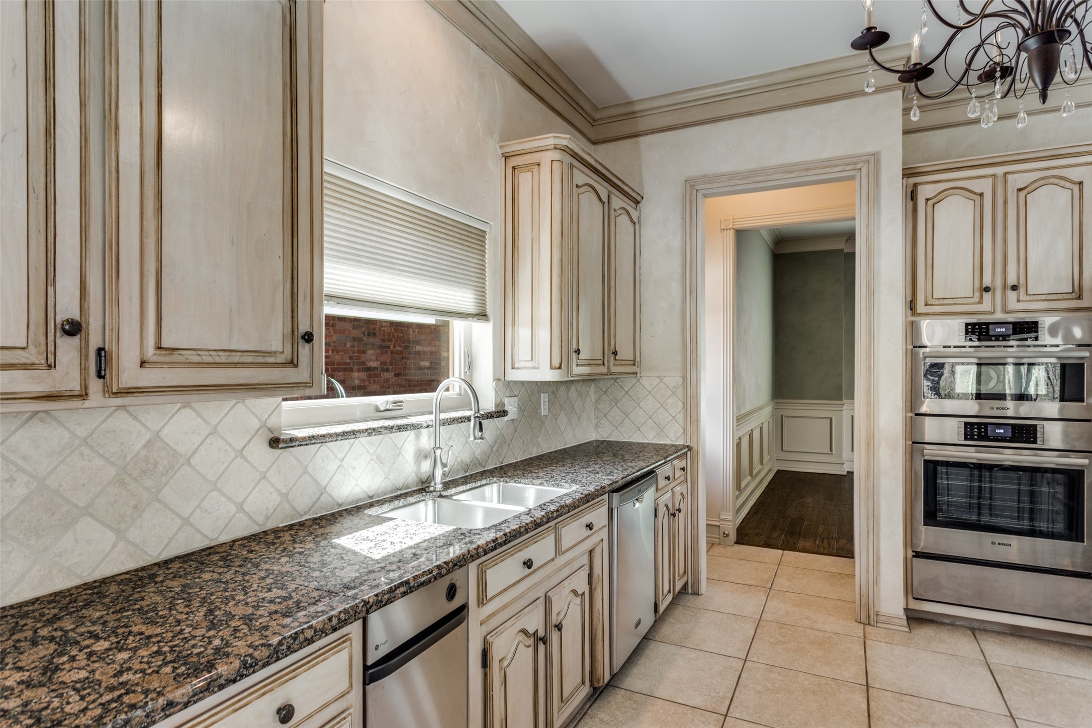 910 Saddlebrook Drive Colleyville TX 76034
