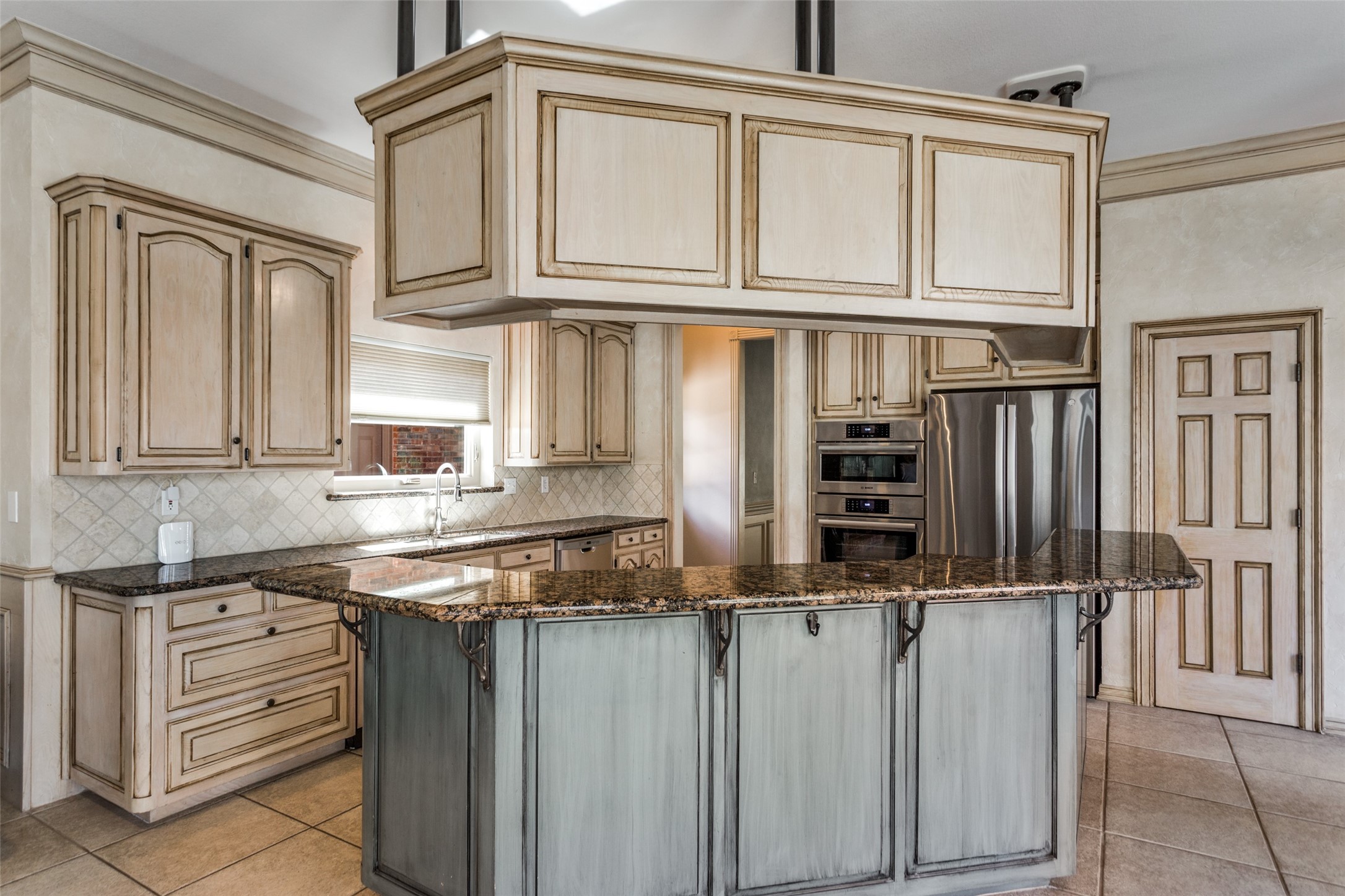 910 Saddlebrook Drive Colleyville TX 76034