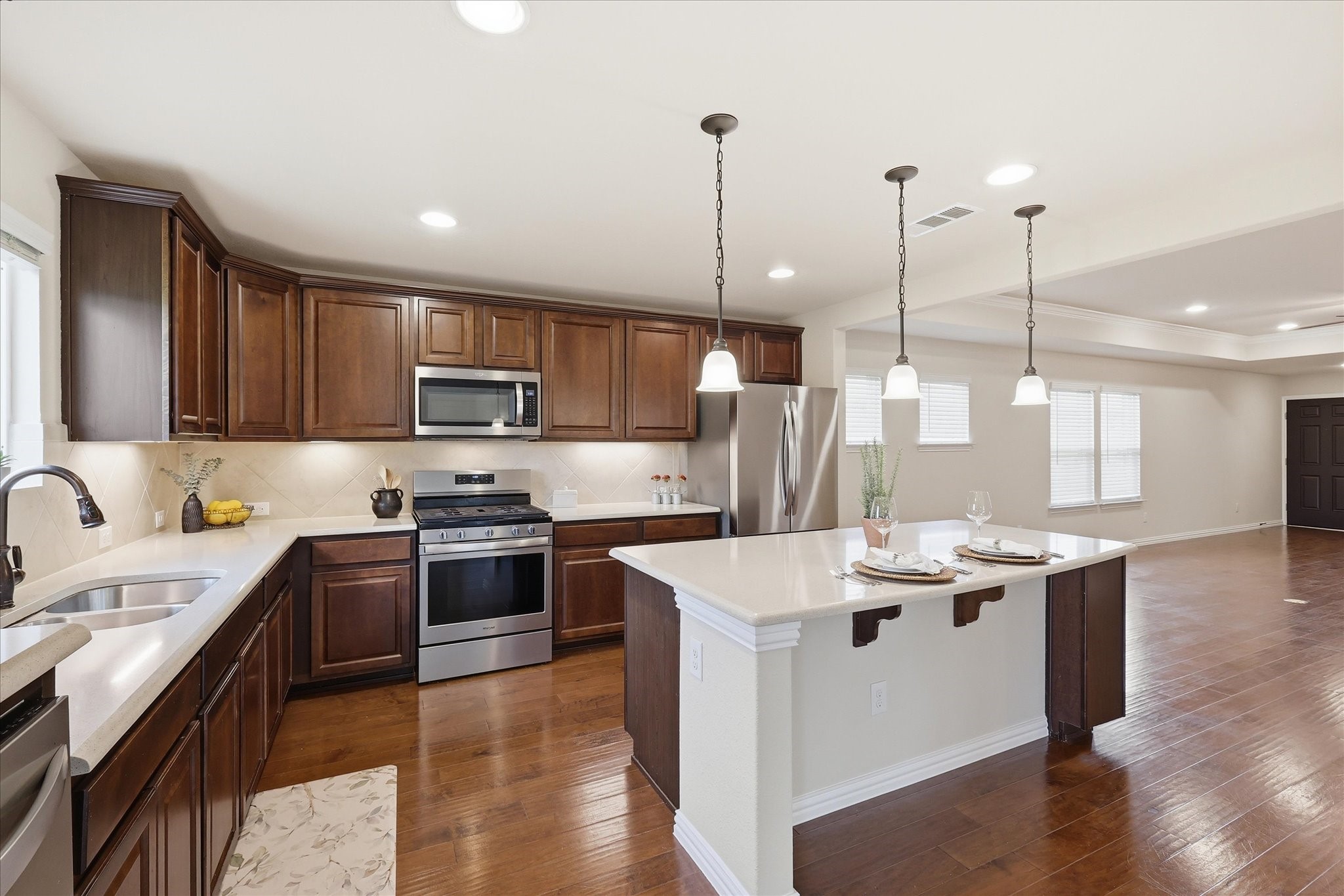 8877 Cantina Bay Lane Frisco TX 75036