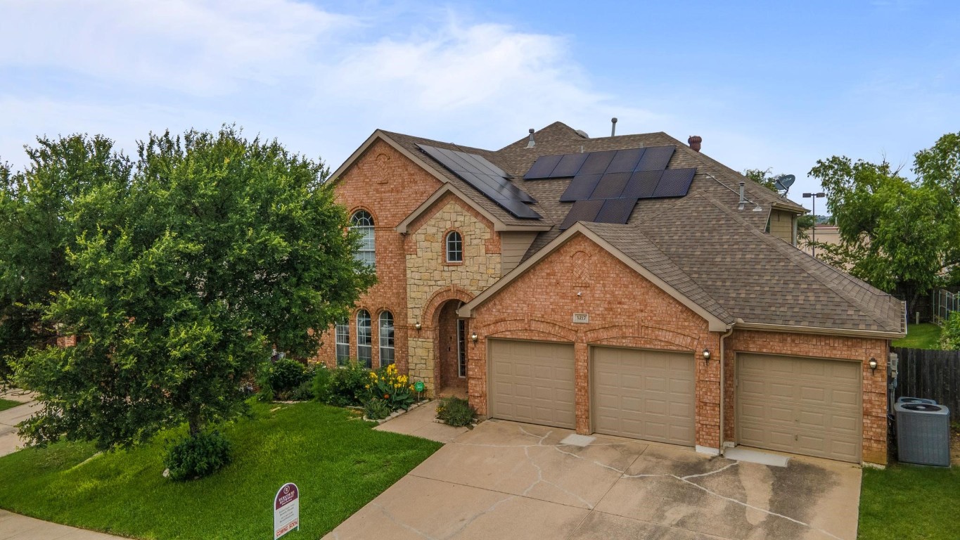 5217 Saint Croix Lane Fort Worth TX 76137