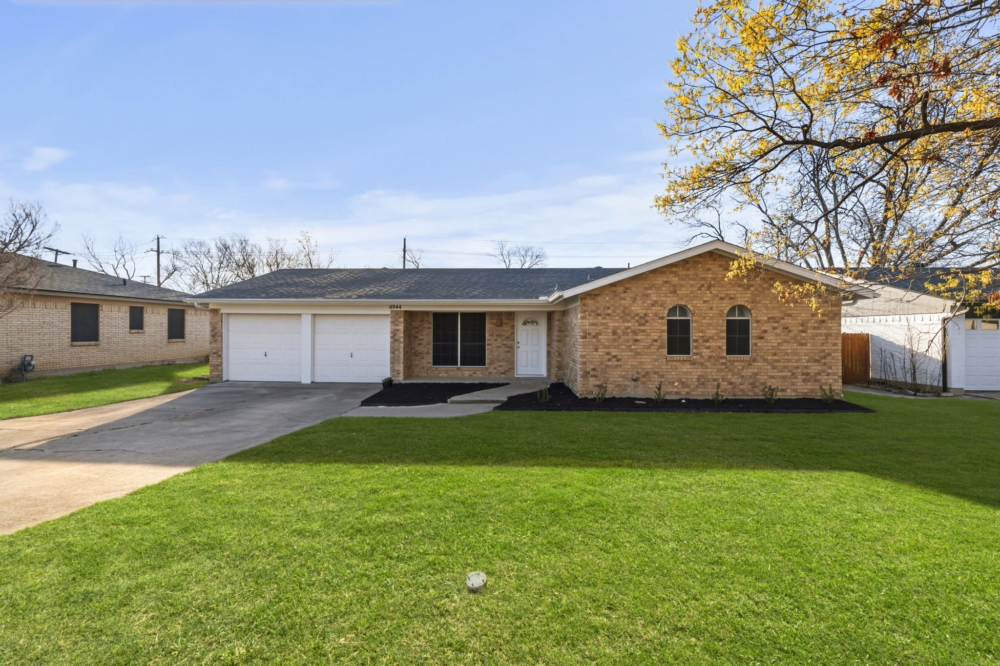 4944 Saucer Drive Haltom City TX 76117