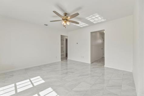 4944 Saucer Drive Haltom City TX 76117