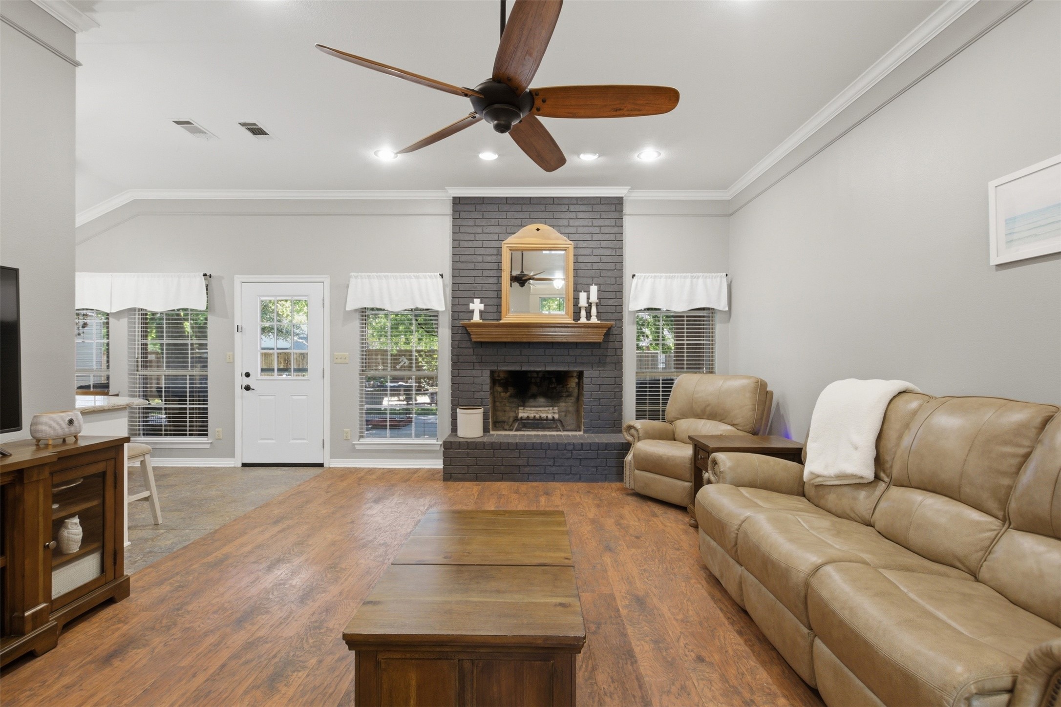 2505 Hillview Court Denton TX 76209