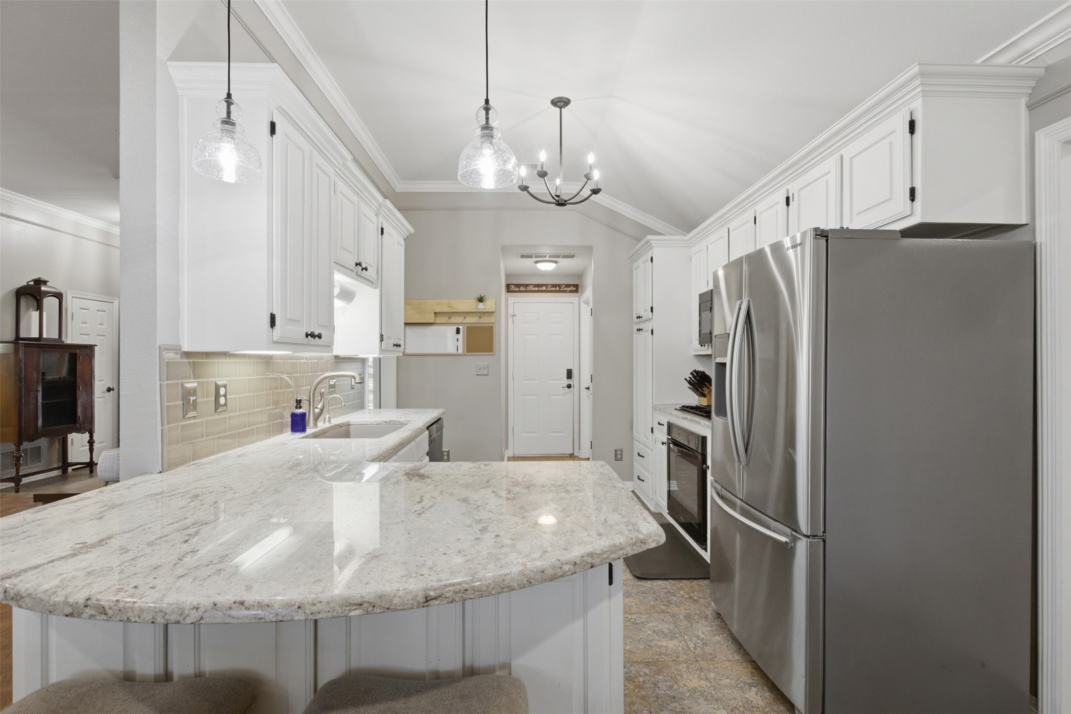 2505 Hillview Court Denton TX 76209