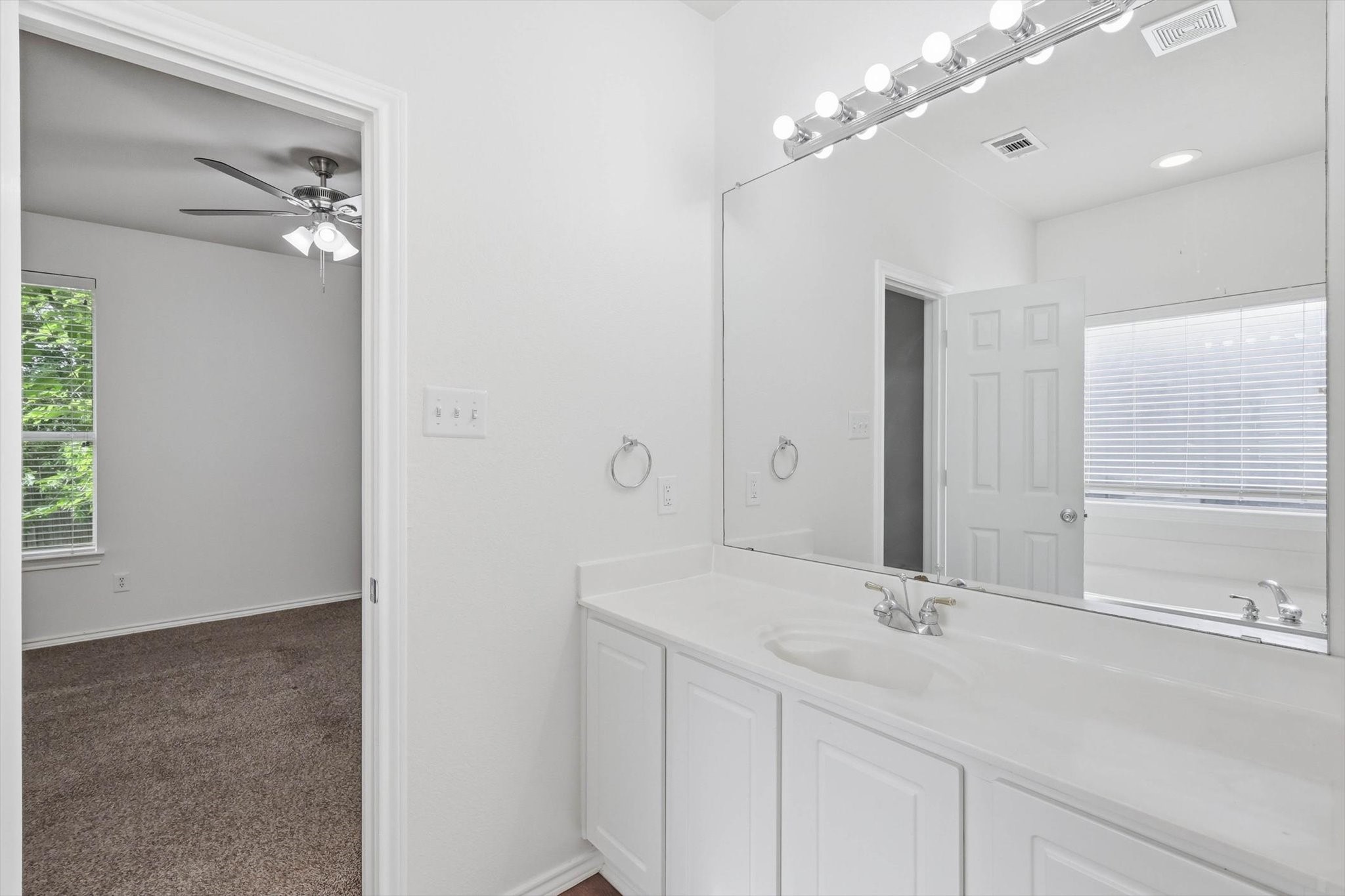 2809 Bull Shoals Drive Fort Worth TX 76131