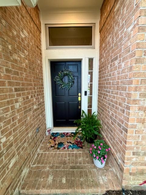 2433 Folkstone Way Bedford TX 76021
