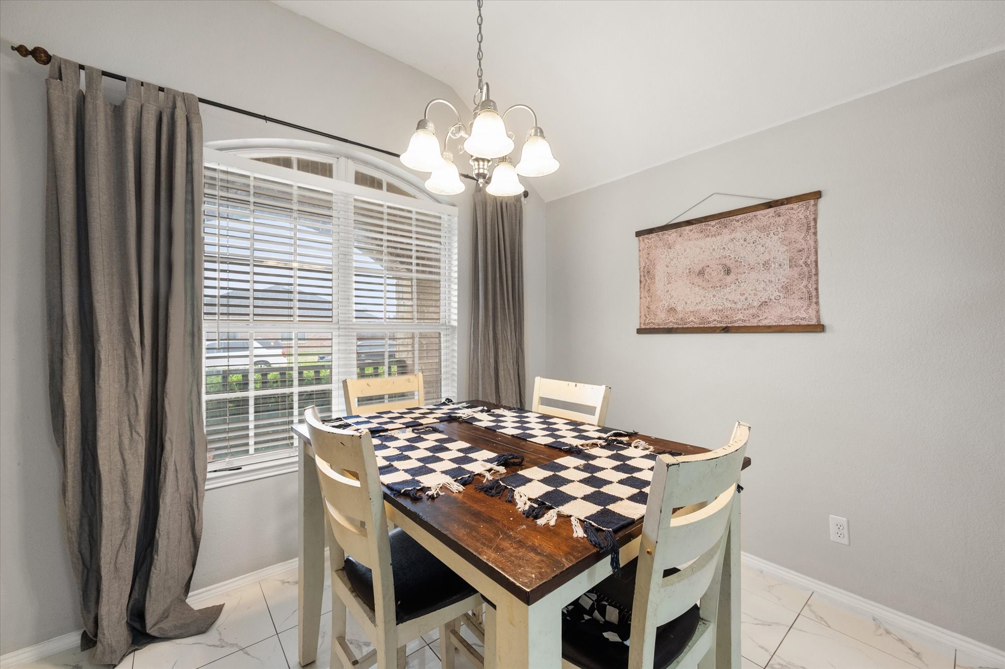 1650 Country Hills Drive Waxahachie TX 75165