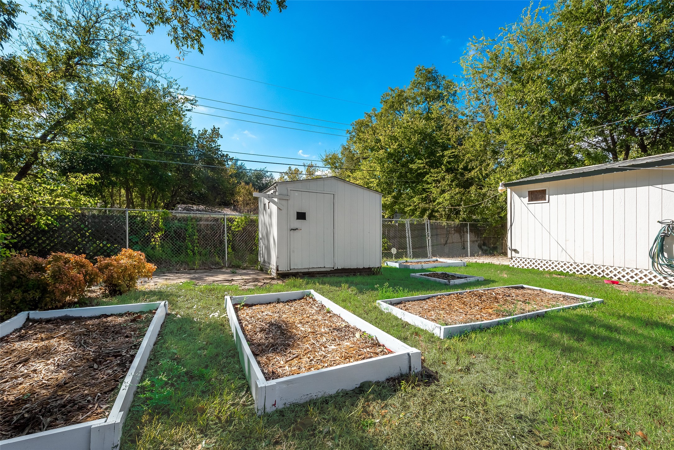 2536 Maverick Avenue Dallas TX 75228