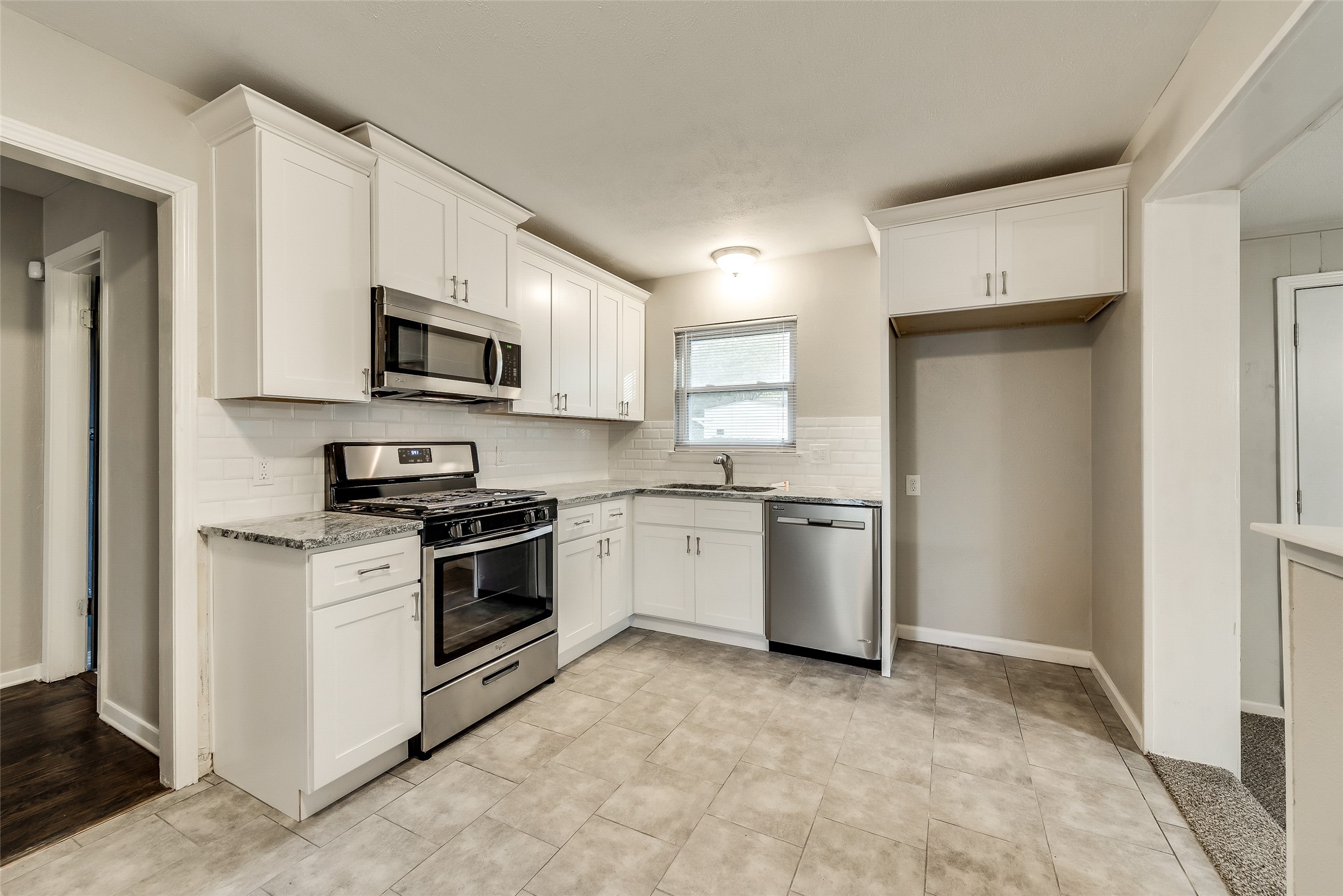 2536 Maverick Avenue Dallas TX 75228