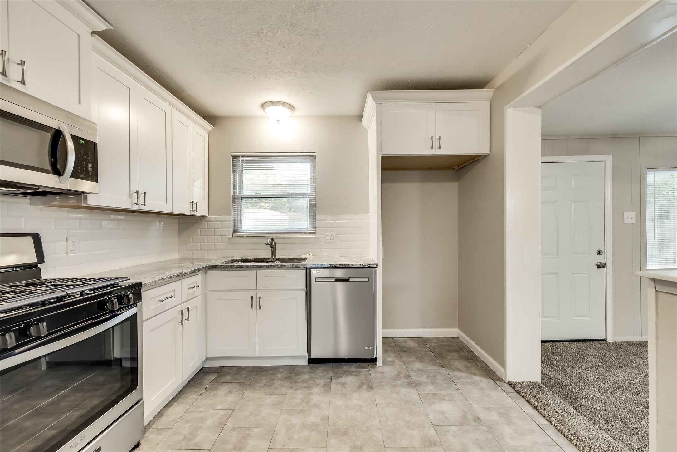 2536 Maverick Avenue Dallas TX 75228