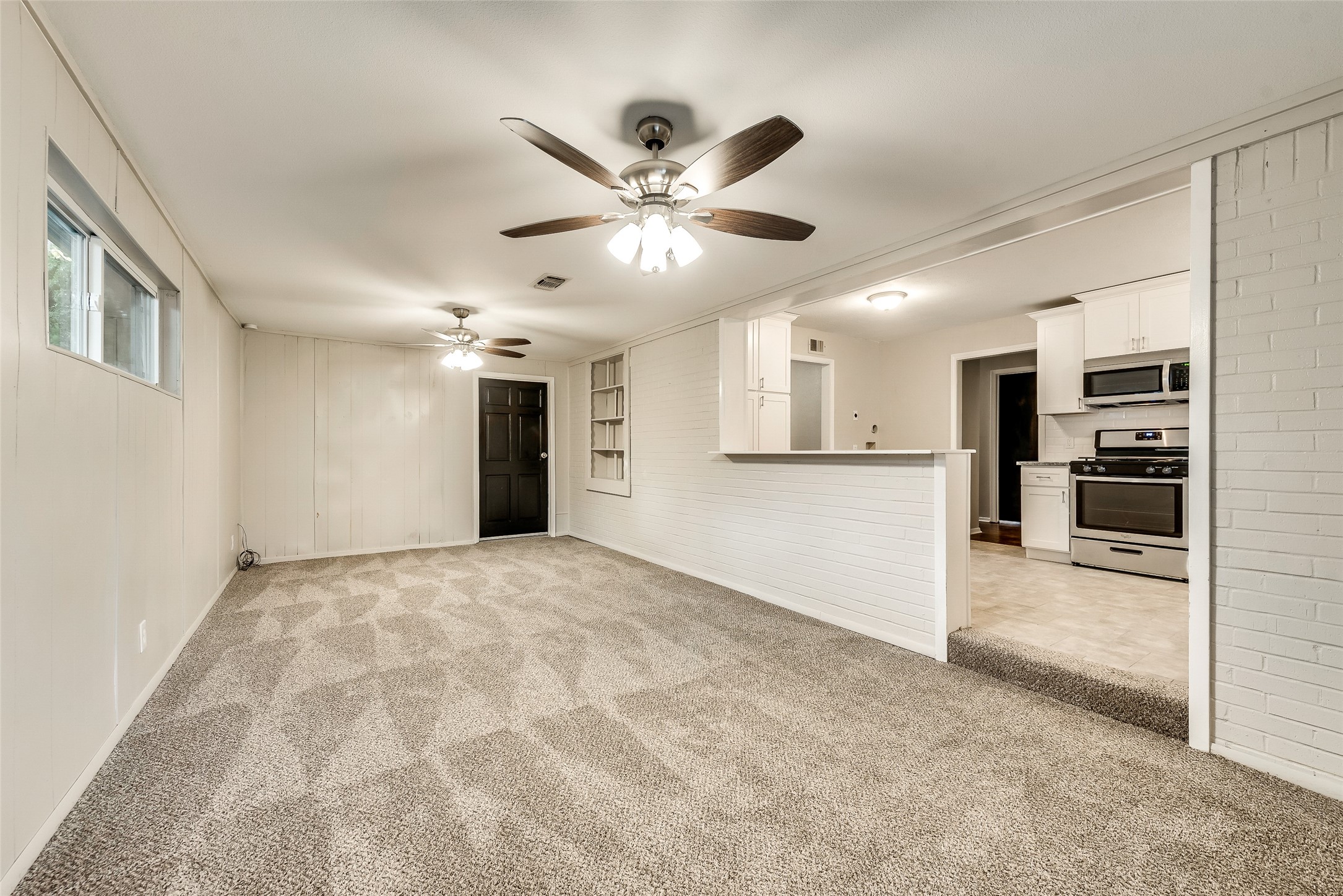 2536 Maverick Avenue Dallas TX 75228