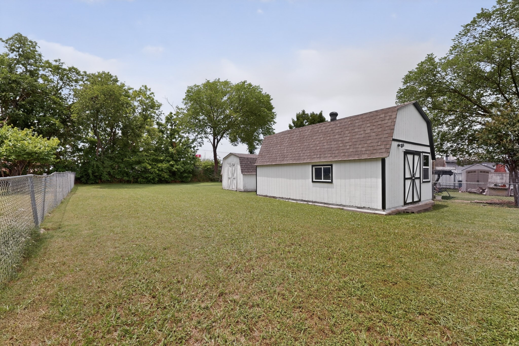 907 Ogden Avenue Cockrell Hill TX 75211