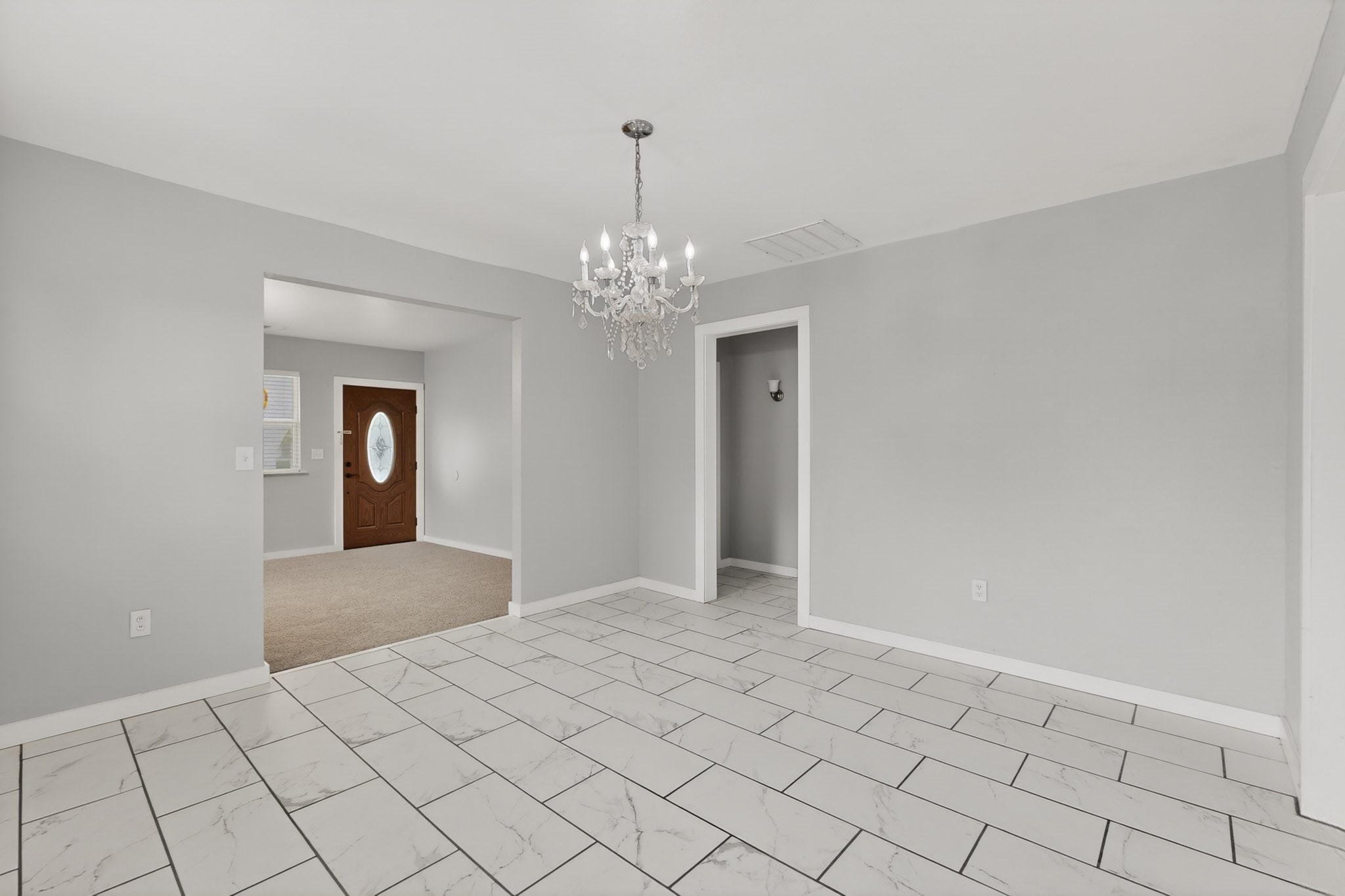 907 Ogden Avenue Cockrell Hill TX 75211