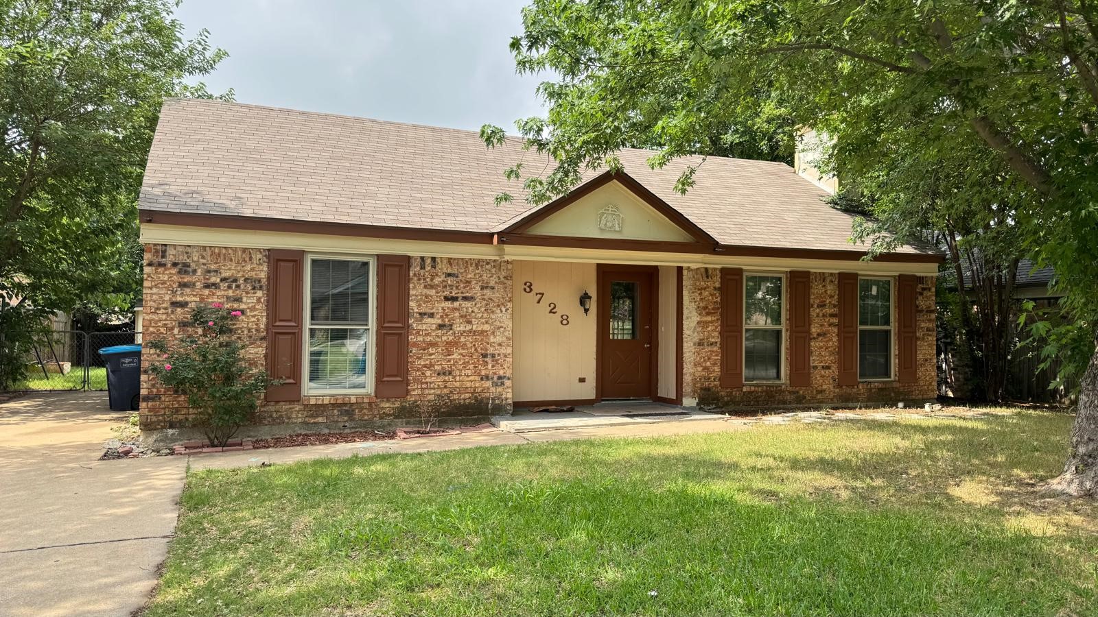 3728 Flintwood Trail Fort Worth TX 76137