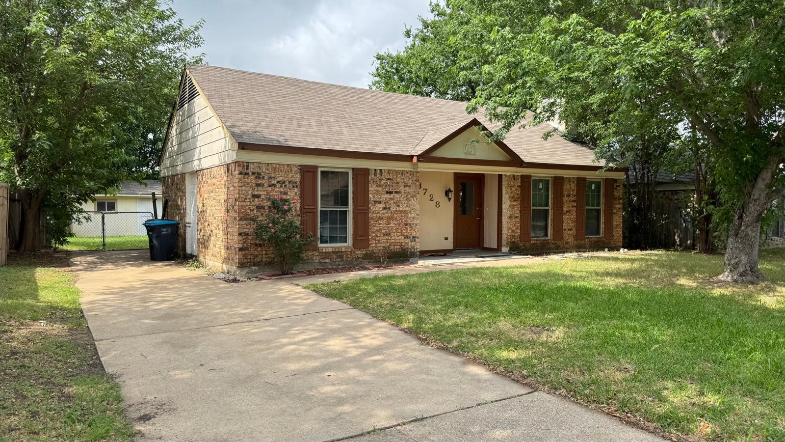 3728 Flintwood Trail Fort Worth TX 76137