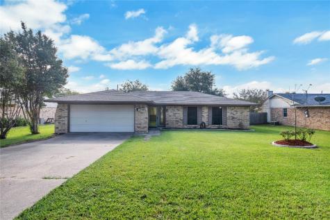 608 Arleta Lane Ennis TX 75119