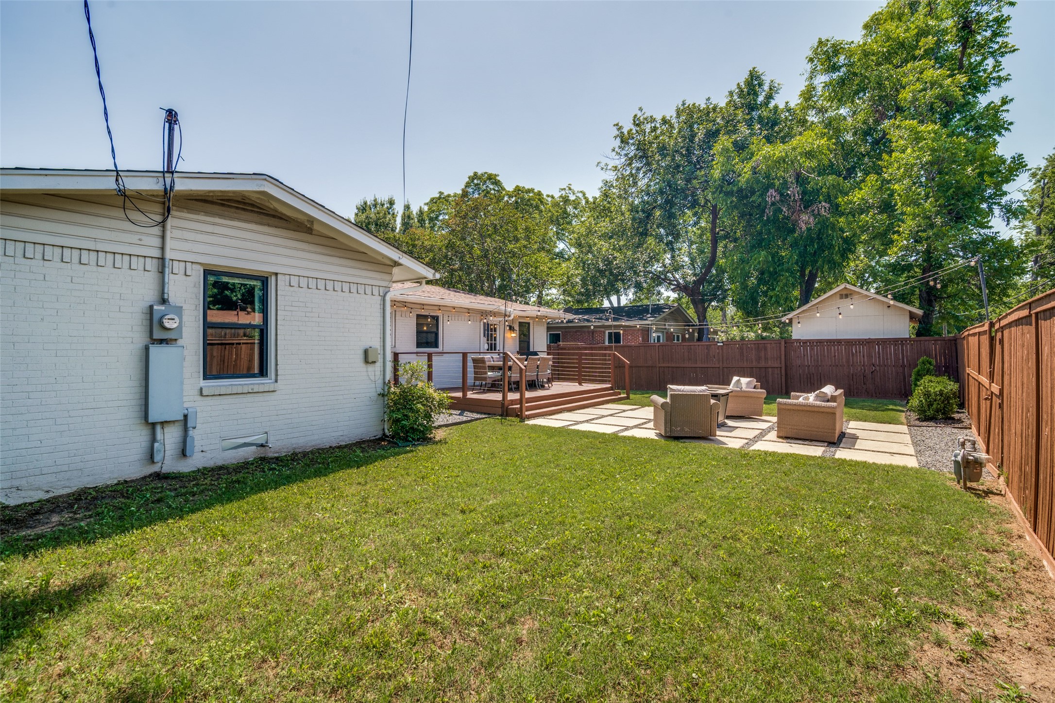 11363 Rupley Lane Dallas TX 75218