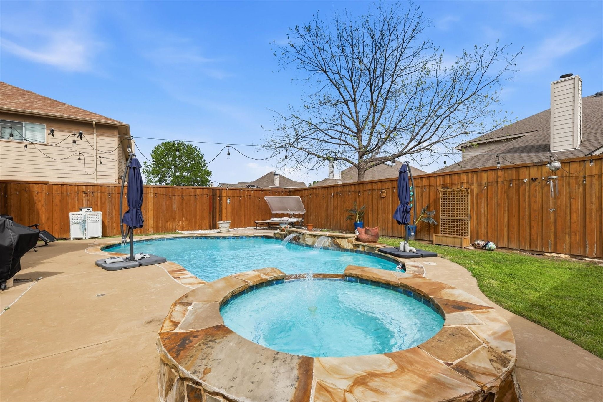 10824 Irish Glen Trail Fort Worth TX 76052