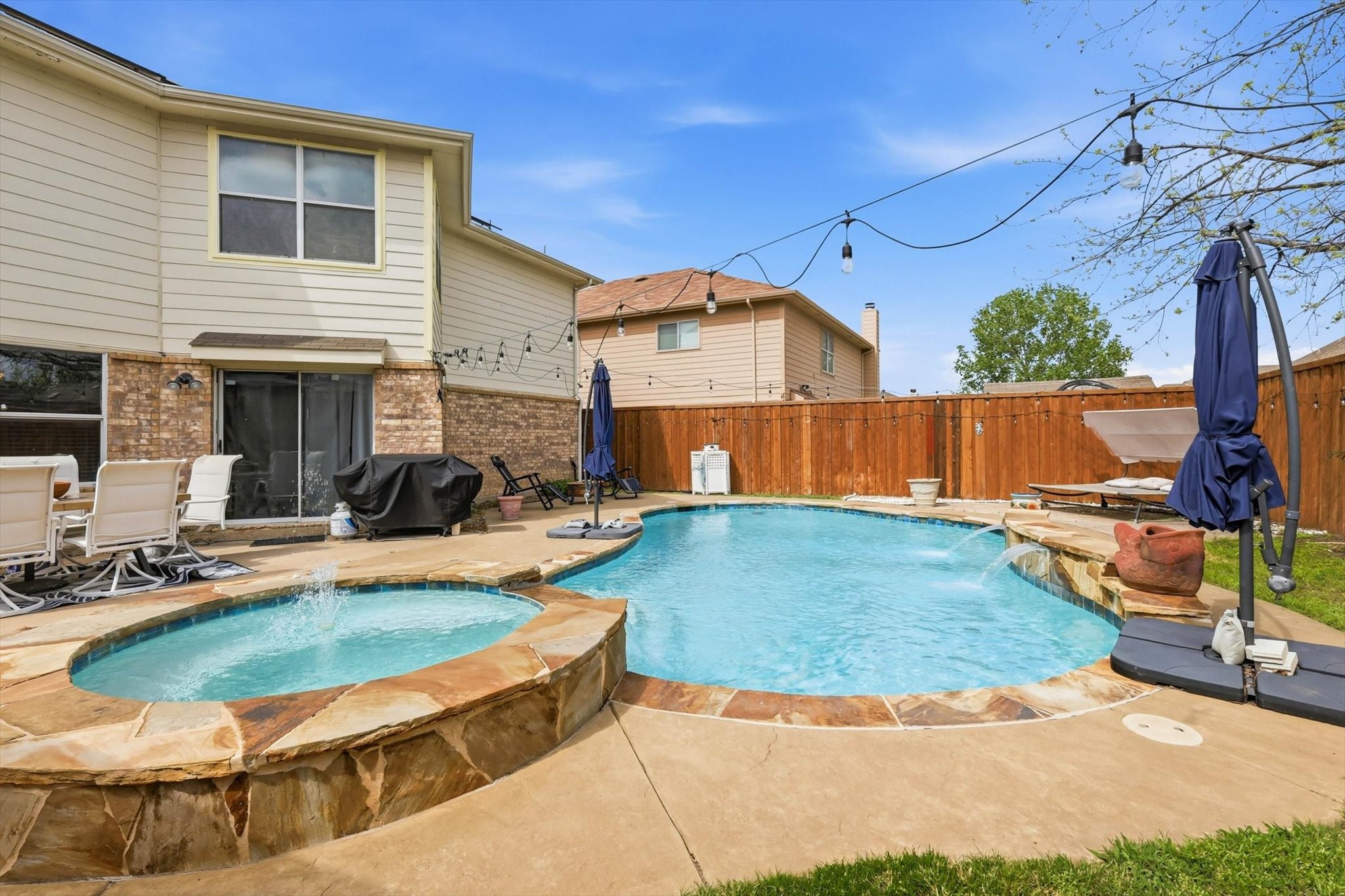 10824 Irish Glen Trail Fort Worth TX 76052