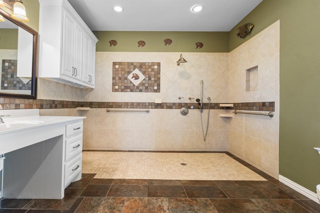 5270 Saddle Ridge Court Athens TX 75752