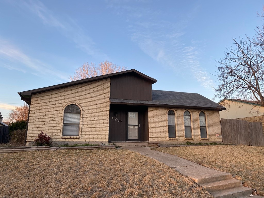 603 Button Drive Mesquite TX 75150