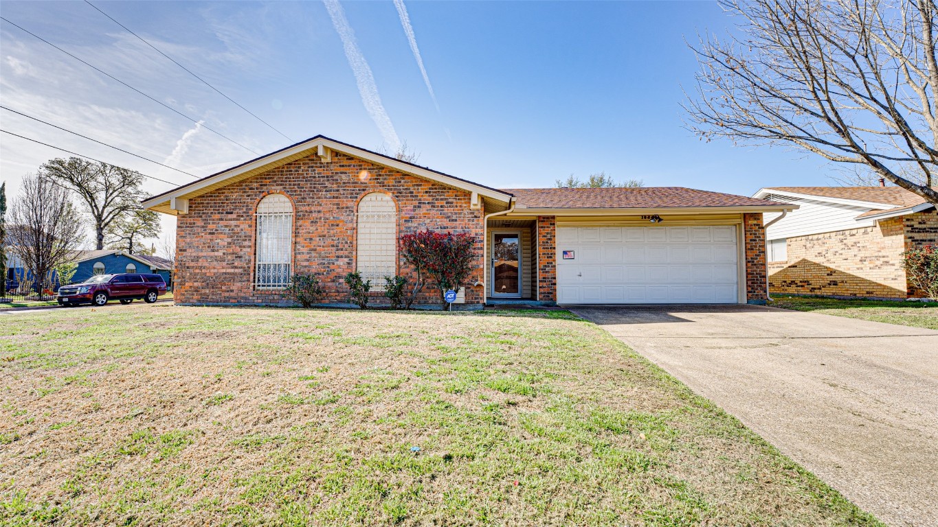 10440 Trail Avenue Dallas TX 75217