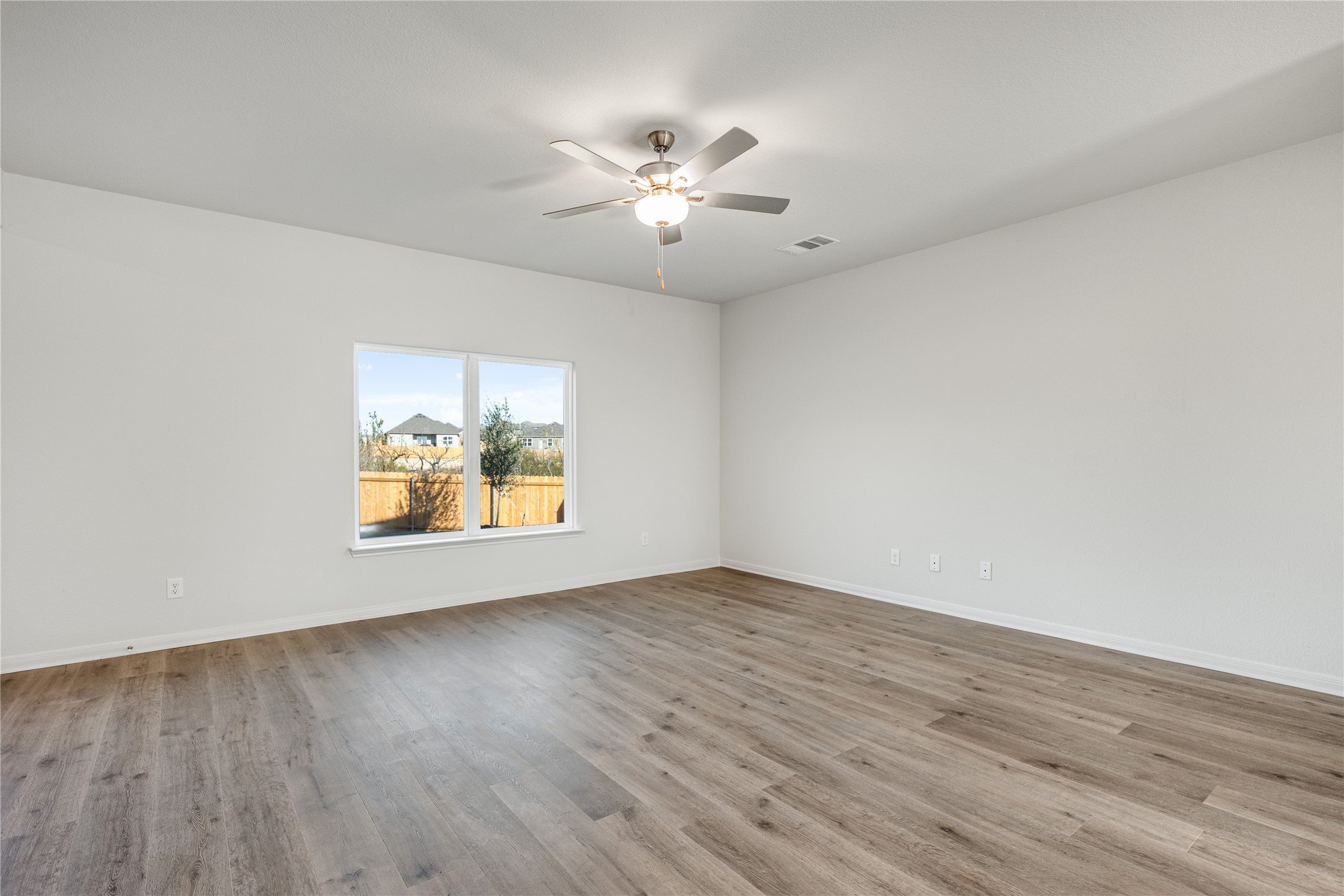 1137 Tempe Lane Fort Worth TX 76108