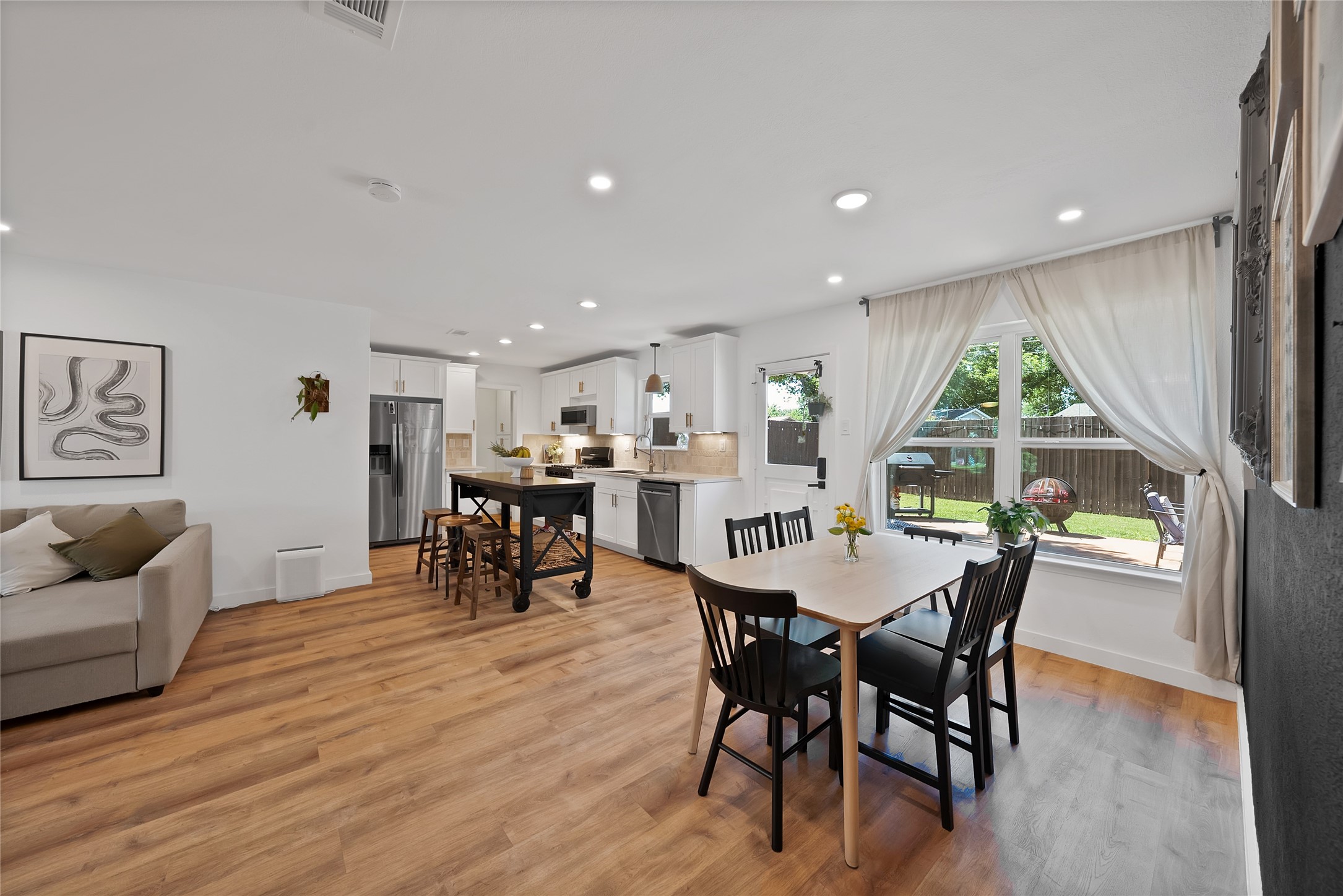 533 Fairview Drive Richardson TX 75081