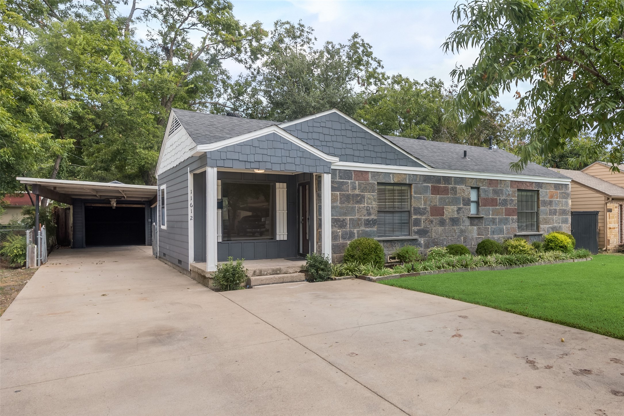 11612 Lanewood Circle Dallas TX 75218
