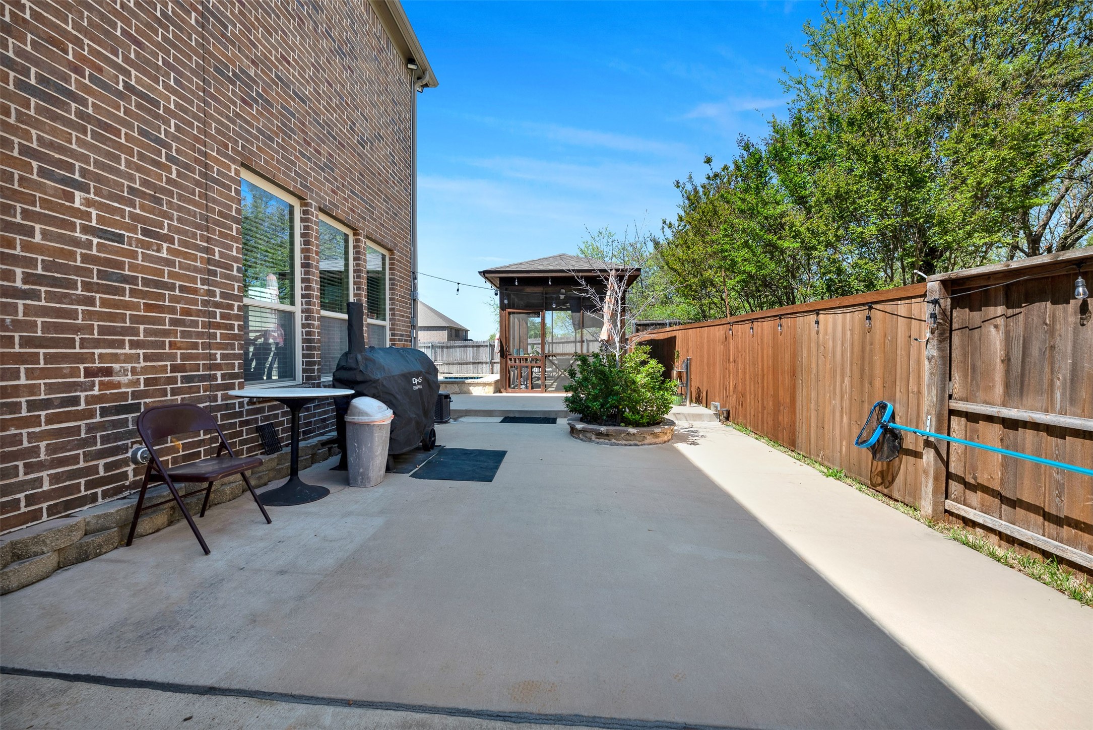 3925 Martha Avenue Sachse TX 75048