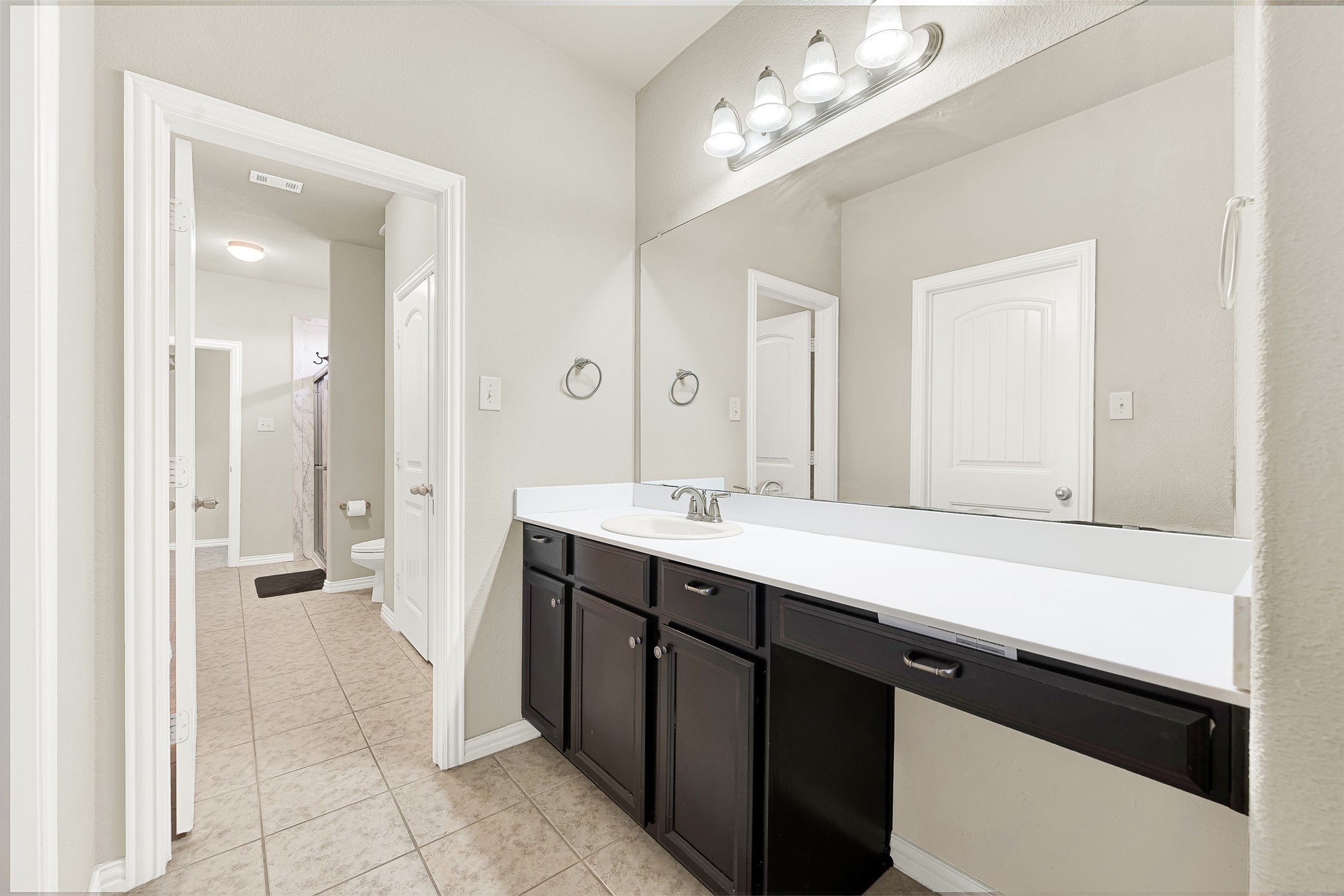 3925 Martha Avenue Sachse TX 75048