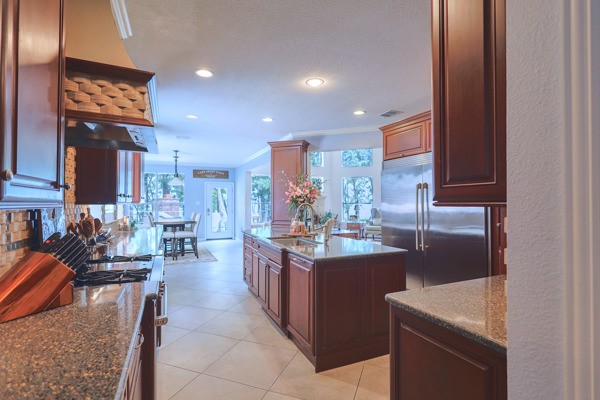 721 Paradise Cove Shady Shores TX 76208
