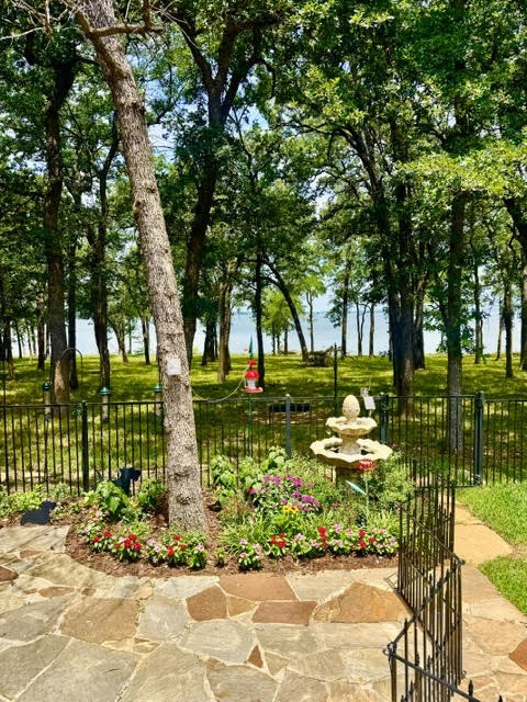 721 Paradise Cove Shady Shores TX 76208