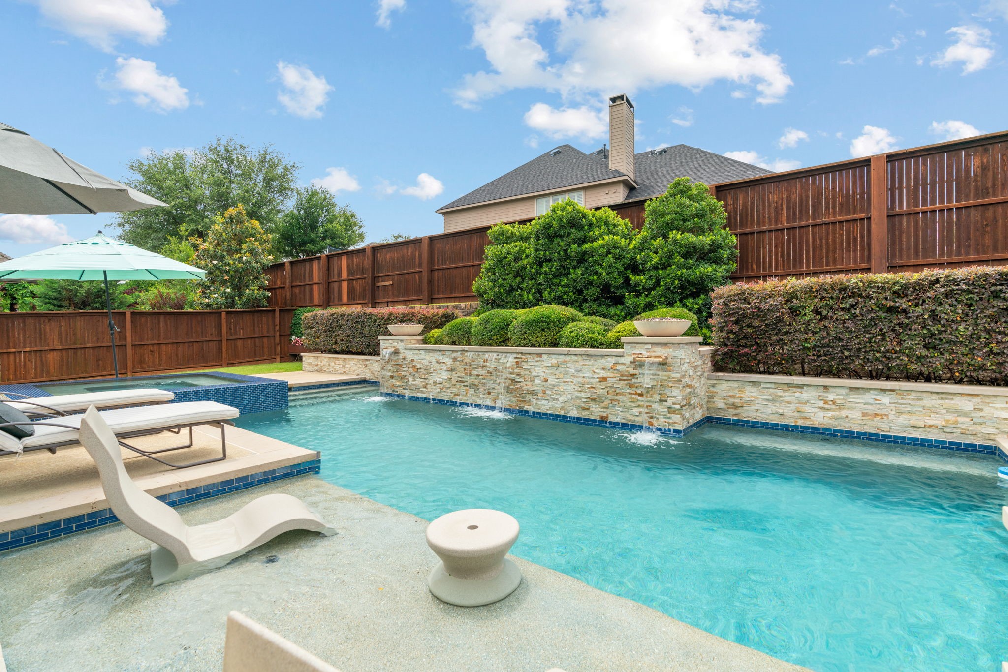 721 Kimbro Avenue Lantana TX 76226