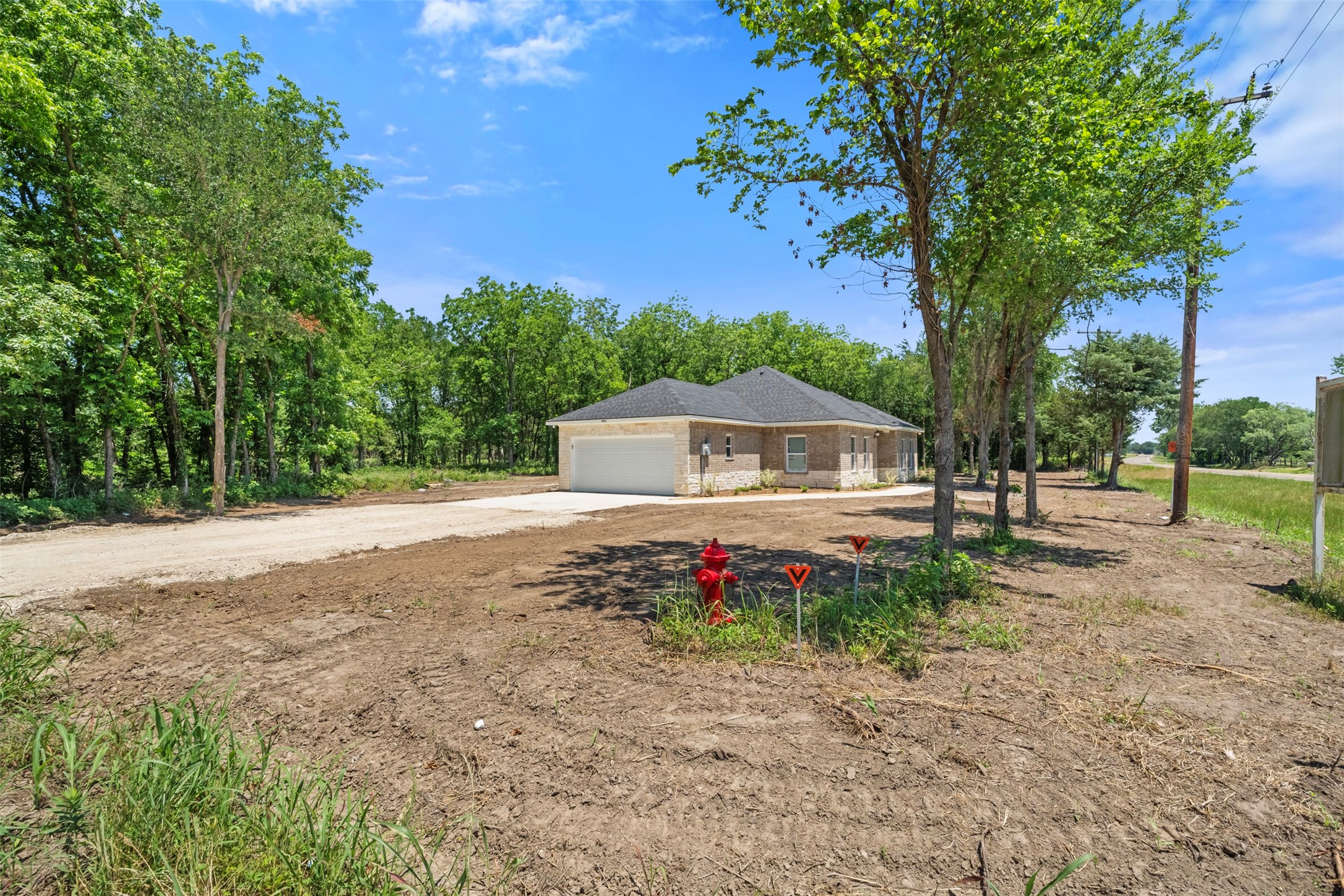 1011 SE County Road 3048e Corsicana TX 75109
