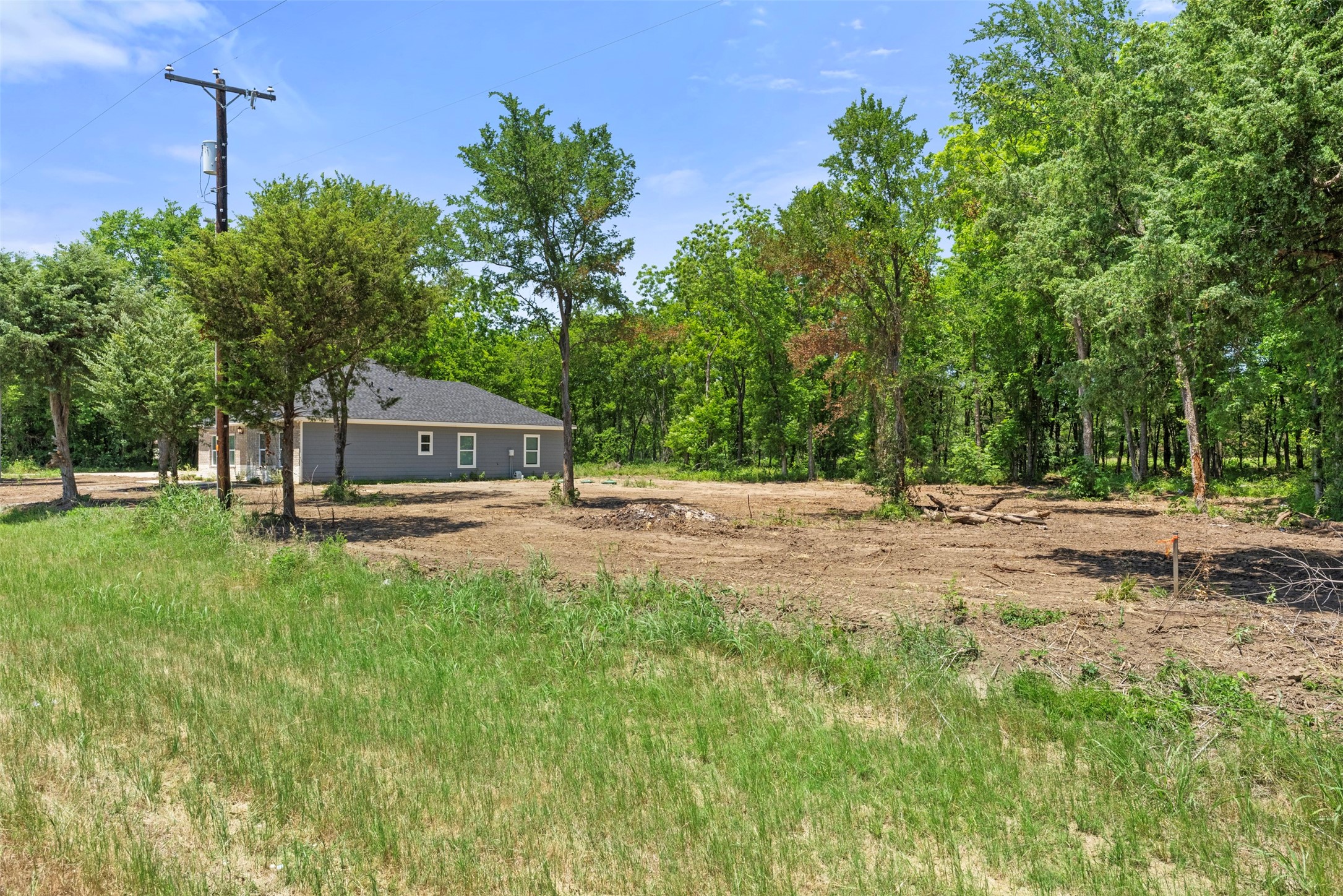 1011 SE County Road 3048e Corsicana TX 75109